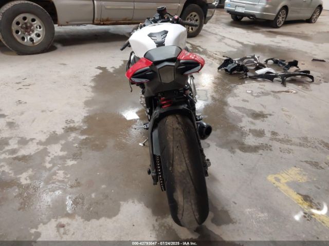 2016 YAMAHA YZFR1S JYARN42E3GA001247 Photo 5