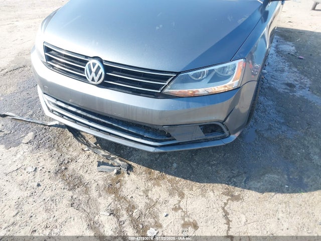 3VWD17AJ3FM229533 Volkswagen 1.8t