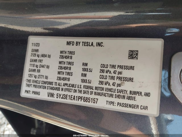 2023 TESLA MODEL 3 5YJ3E1EA1PF685157 Photo 8