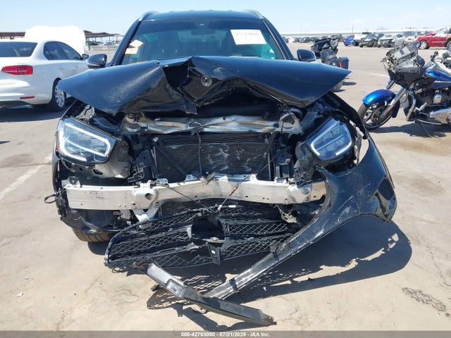 W1N0G8DB3MV296283 Mercedes-Benz m264