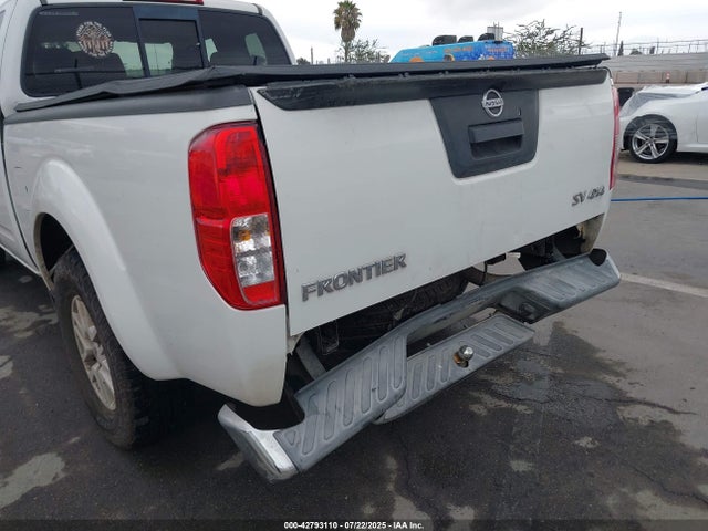 1N6AD0CWXGN757975 Nissan 2016