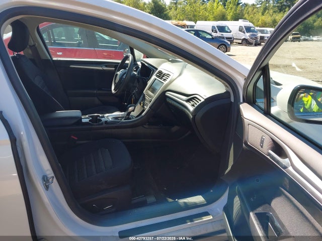 3FA6P0H7XGR349416 Ford 2016