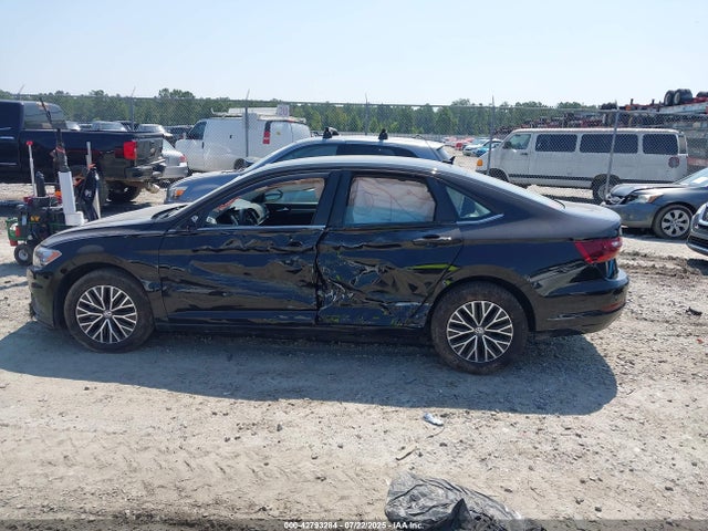 3VWC57BU0MM065518 Volkswagen tsi