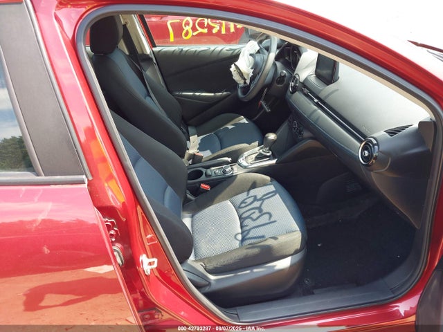 3MYDLBYV7KY506665 Toyota p5v