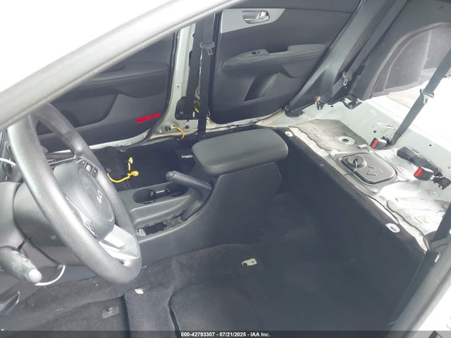 3KPF24AD0RE774623 KIA mpi nu