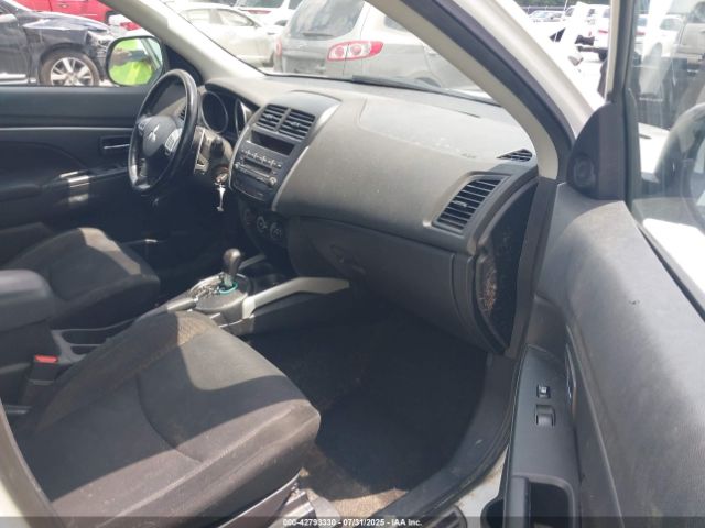 2011 MITSUBISHI OUTLANDER SPORT JA4AP3AU8BZ001201 Photo 4