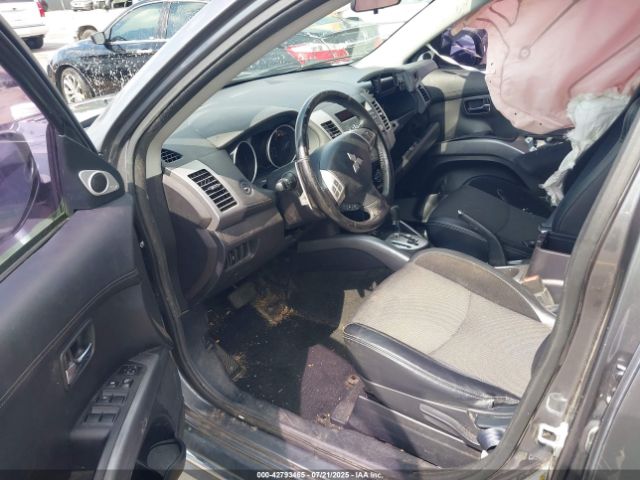 2011 MITSUBISHI OUTLANDER JA4JT3AW8BU009258 Photo 4