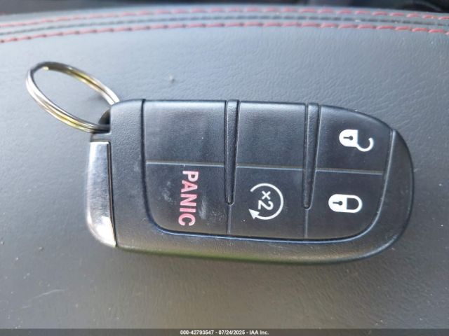 2015 JEEP RENEGADE ZACCJBCT2FPB39660 Photo 10