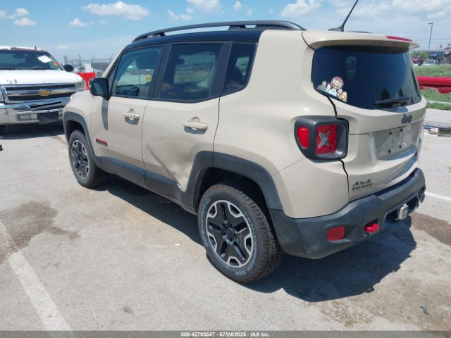 2015 JEEP RENEGADE ZACCJBCT2FPB39660 Photo 2