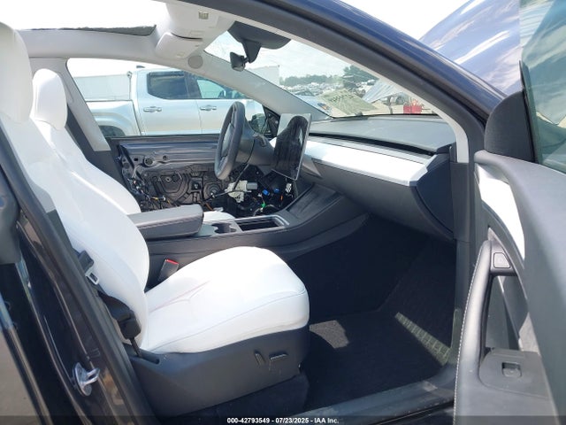 Tesla 2024 2024 7SAYGAEE8RF159312 Image 5