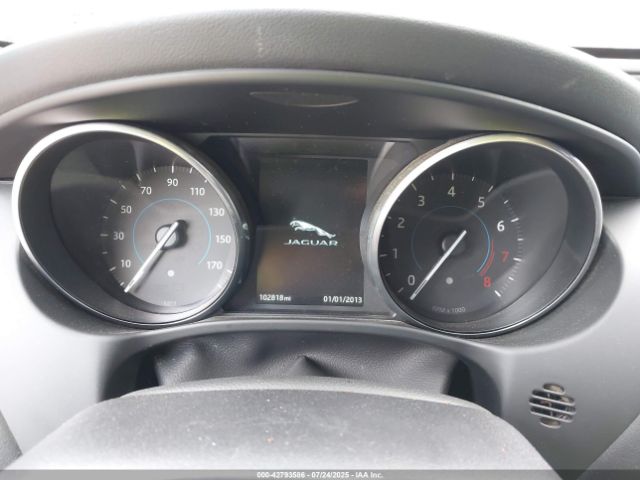 2017 JAGUAR XE SAJAL4BV4HA949540 Photo 6