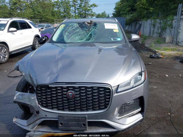 2022 JAGUAR F-PACE SADCJ2EX7NA701653 Photo 5