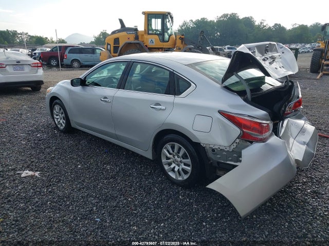 Nissan 2015 2015 1N4AL3AP2FN332564 Image 3