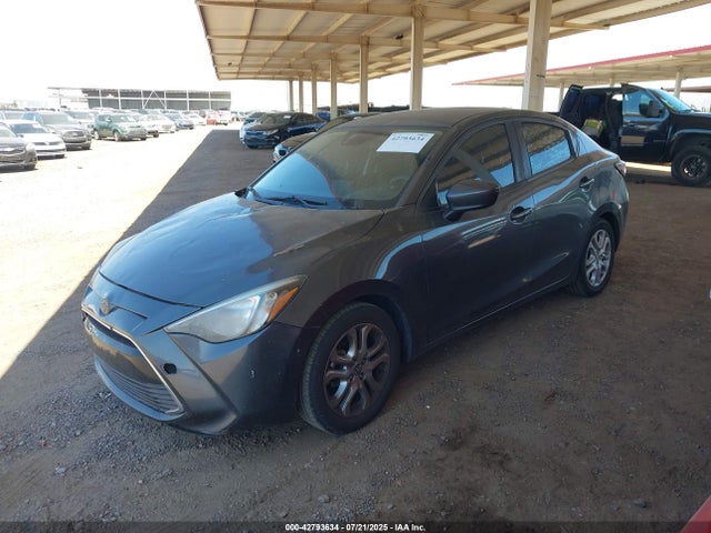 3MYDLBZV0GY117002 Scion p5v