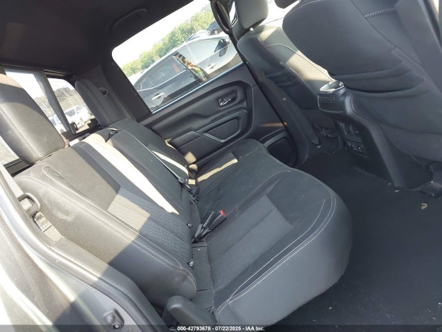 Nissan 2019 2019 1N6AA1E59KN508708 Image 8