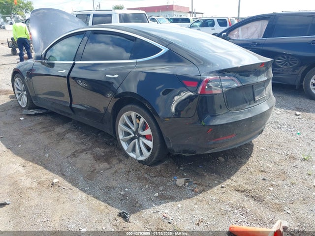 2020 TESLA MODEL 3 5YJ3E1EB2LF808175 Photo 2