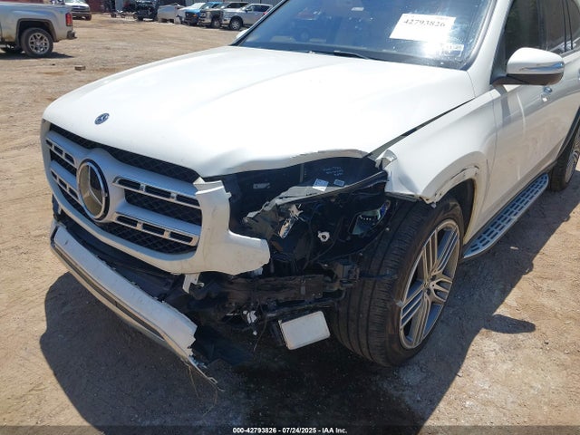 4JGFF5KE8MA306695 Mercedes-Benz m256