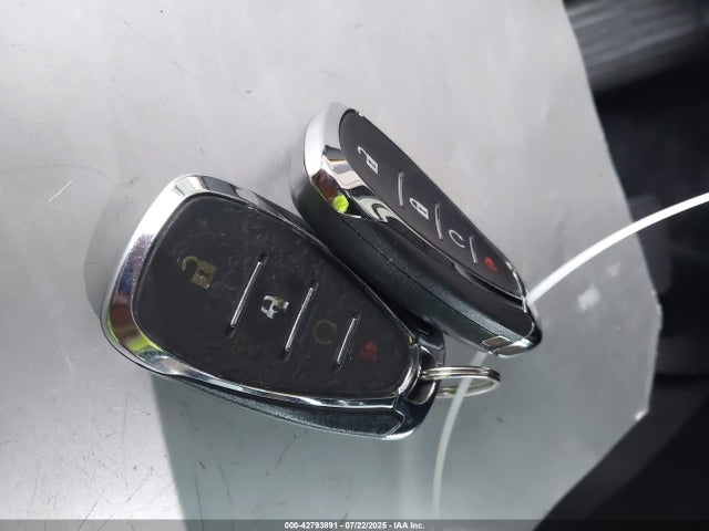 1G1RD6S5XHU191947 Chevrolet l3a - di: direct injectio, vvt: variable valve timing, hybrid, gen 1