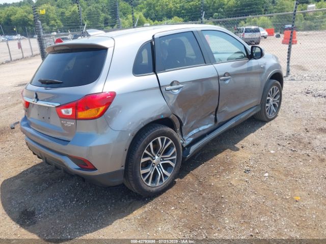 2018 MITSUBISHI OUTLANDER SPORT JA4AP3AU6JU018574 Photo 3