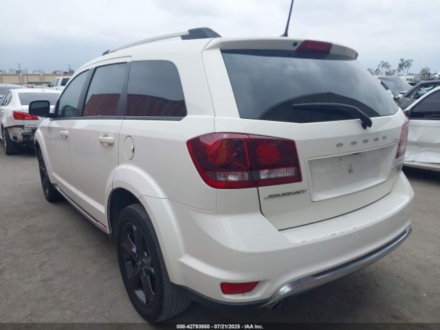 2018 DODGE JOURNEY 3C4PDCGG5JT495601 Photo 2