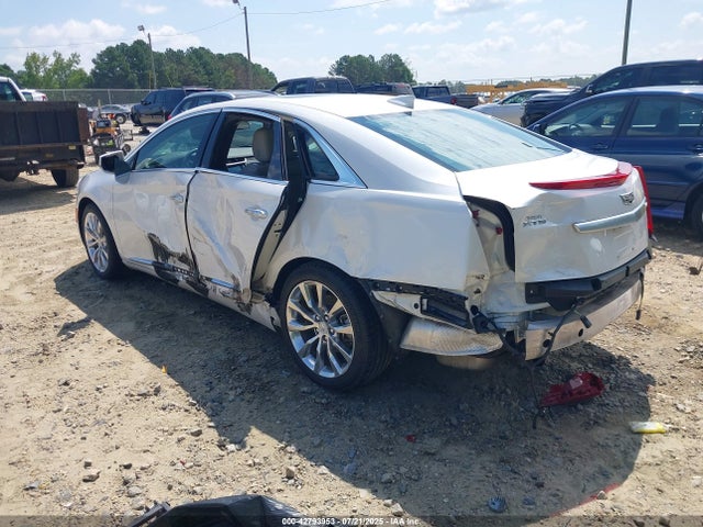 2016 CADILLAC XTS 2G61P5S38G9144709 Photo 2