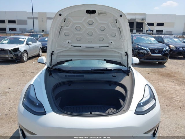5YJ3E1EBXPF596129 Tesla MODEL 3