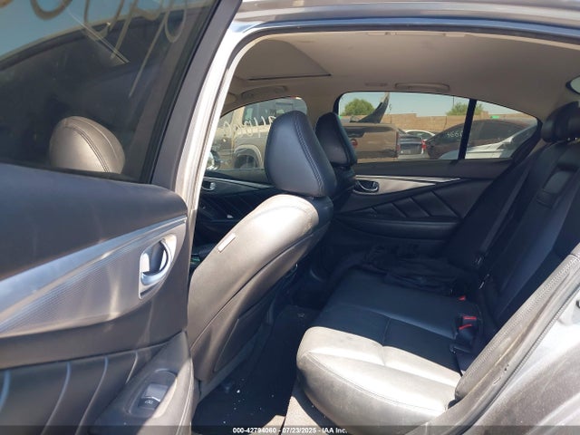 JN1BV7AP1FM333696 Infiniti 2015