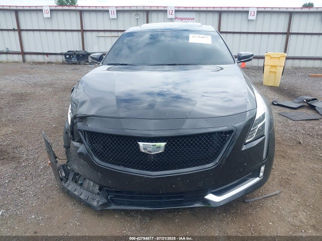 1G6KJ5R65JU156798 Cadillac Lgw