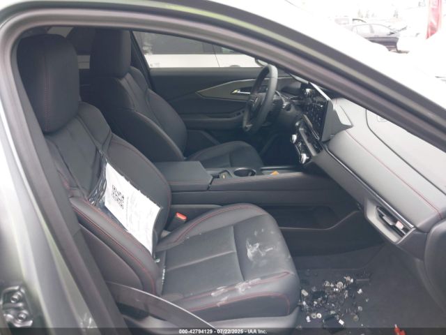 2024 ACURA ZDX 4W5KHNRL7RZ516363 Photo 4