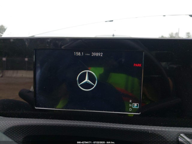 W1K3G4FB8MJ315188 Mercedes-Benz m260