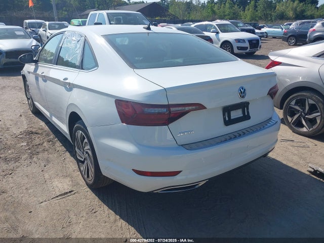 3VWG57BU4MM052689 Volkswagen tsi
