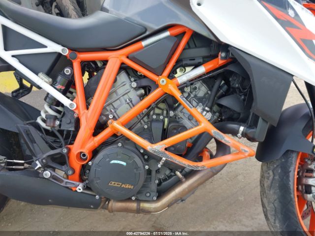 2018 KTM 1290 VBKV39409JM986651 Photo 7