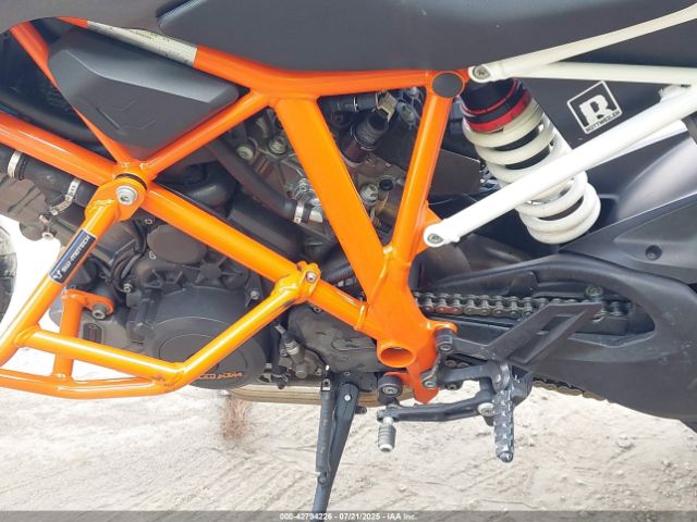 2018 KTM 1290 VBKV39409JM986651 Photo 8