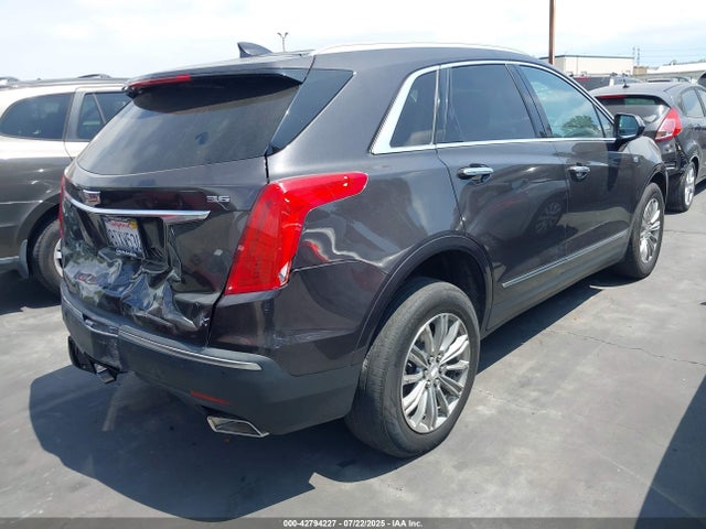2017 CADILLAC XT5 1GYKNBRS0HZ196114 Photo 3