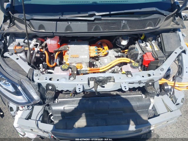 1G1FY6S08M4105024 Chevrolet 2021