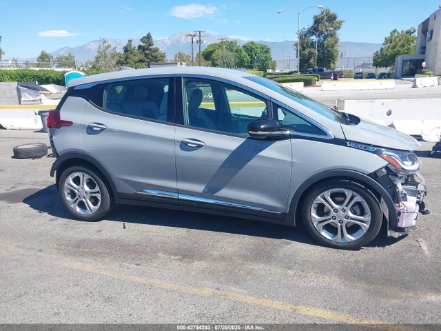 1G1FY6S08M4105024 Chevrolet 2021