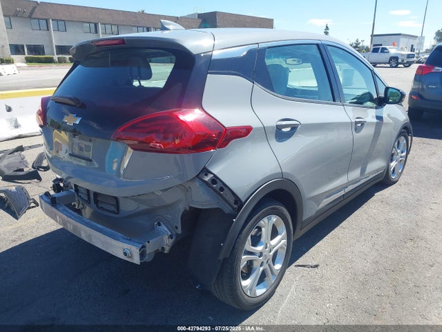 1G1FY6S08M4105024 Chevrolet 2021
