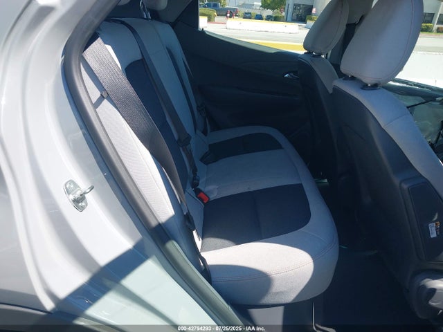 1G1FY6S08M4105024 Chevrolet 2021