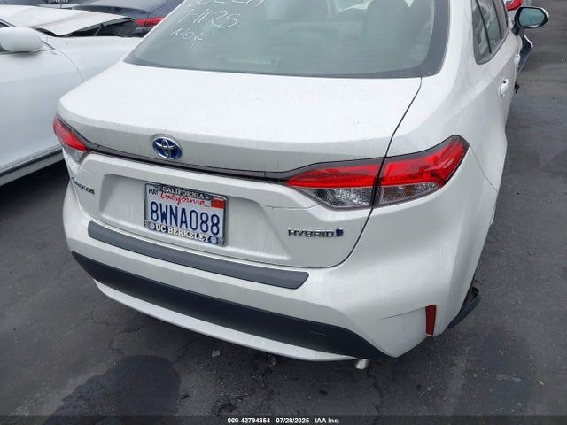 JTDEAMDE3MJ028679 Toyota 2zr-fxe, 1nm