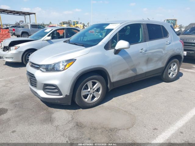 2022 CHEVROLET TRAX KL7CJKSM5NB552334 Photo 1
