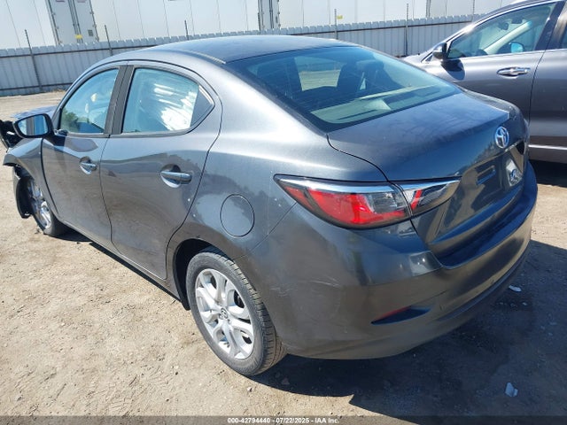 3MYDLBYV2JY315508 Toyota p5v