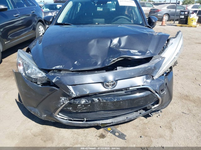 3MYDLBYV2JY315508 Toyota p5v