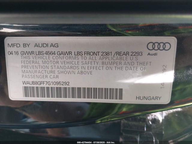 2016 AUDI A3 WAUB8GFF7G1095292 Photo 8