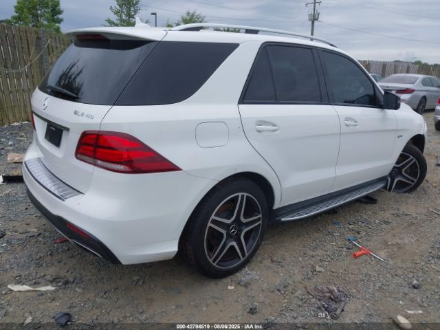 2017 MERCEDES-BENZ AMG GLE 43 4JGDA6EB5HA904844 Photo 3