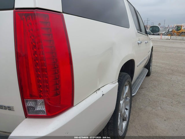 Aukcja sprzedaży 2008 Cadillac Escalade Esv Standard, vin: 1GYFK668X8R119034, numer aukcji: 42794609
