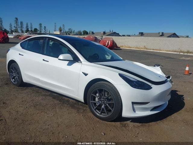 2023 TESLA MODEL 3 5YJ3E1EA4PF640732 Photo 0
