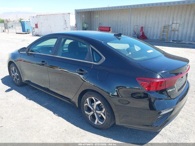 3KPF24AD4ME303731 KIA mpi nu