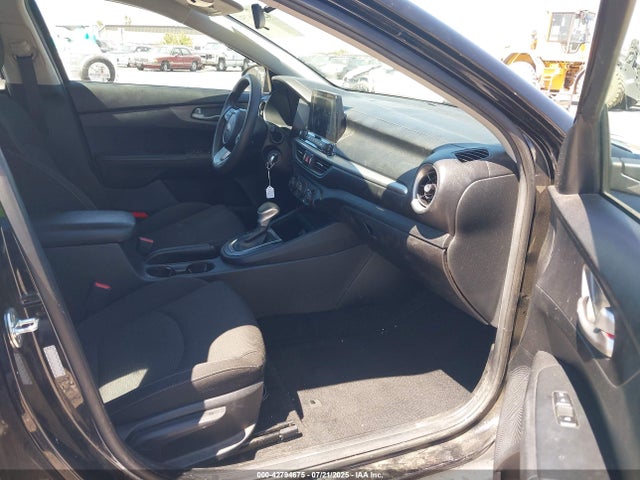 3KPF24AD4ME303731 KIA mpi nu