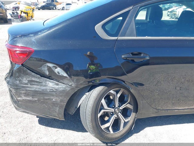 3KPF24AD4ME303731 KIA mpi nu