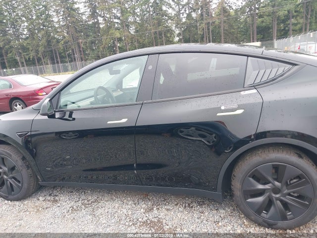 7SAYGDED1RF159399 Tesla Model Y